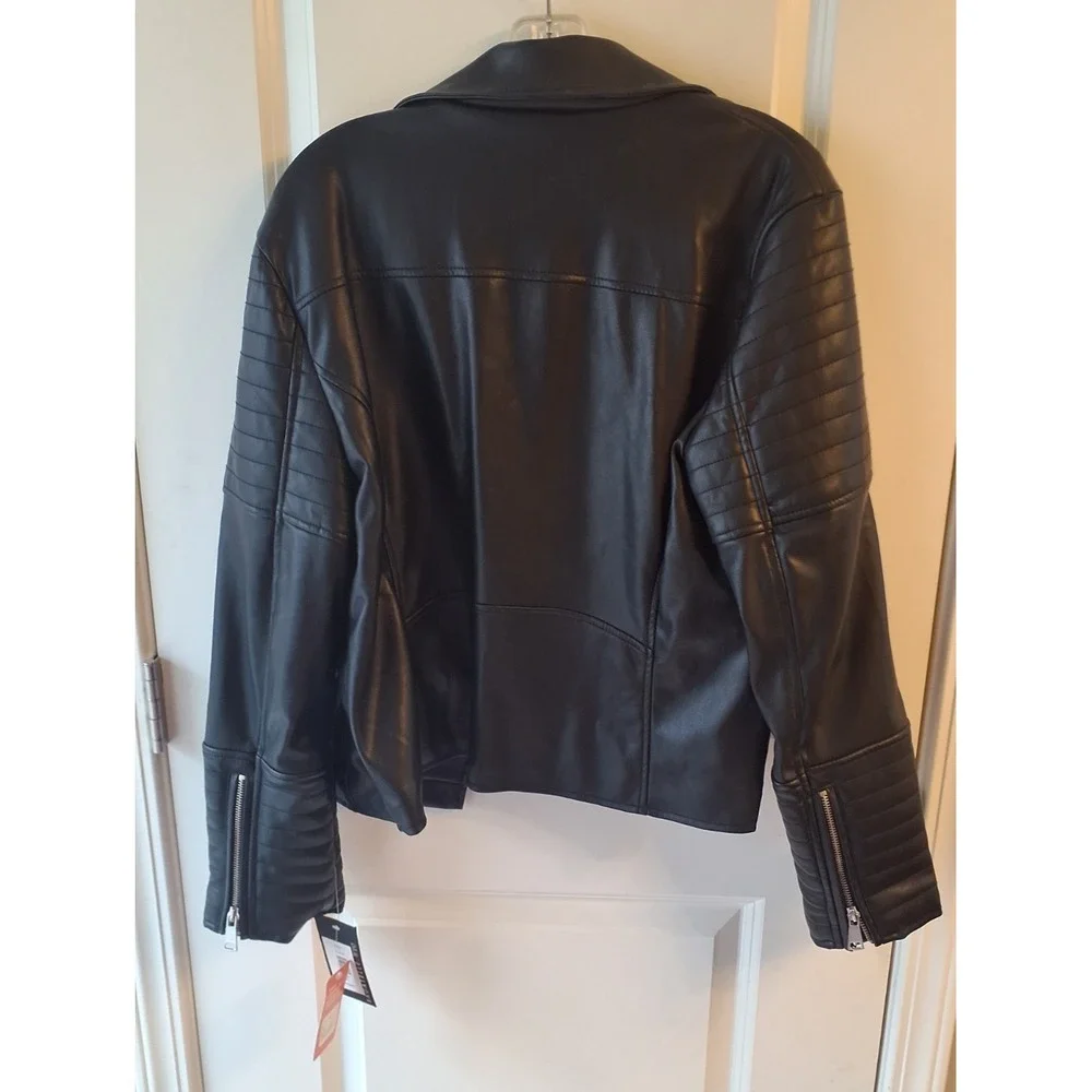 Bagatelle NYC Women's Black Faux Leather Moto Jacket XL Biker Zip New With Tags - Picture 6 of 6